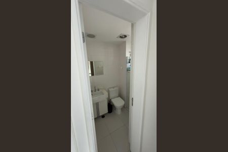 Banheiro de kitnet/studio à venda com 1 quarto, 38m² em Campo Belo, São Paulo