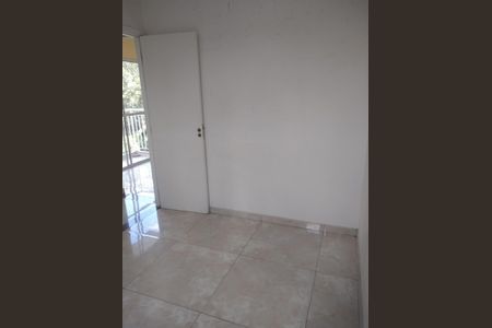 Foto 03 de apartamento para alugar com 2 quartos, 50m² em Guarapiranga, São Paulo