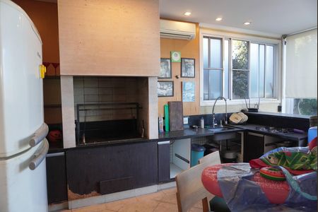 Casa de condomínio para alugar com 450m², 4 quartos e sem vagaÁrea Gourmet