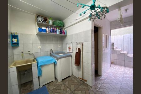 Casa à venda com 153m², 3 quartos e 3 vagas