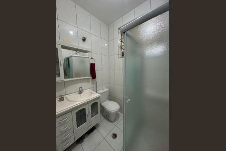 Casa à venda com 2 quartos, 132m² em Jardim Lauro Gomes, São Bernardo do Campo
