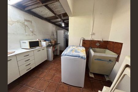 Casa à venda com 2 quartos, 132m² em Jardim Lauro Gomes, São Bernardo do Campo