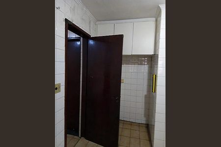 Casa à venda com 3 quartos, 120m² em Vila Brasilio Machado, São Paulo