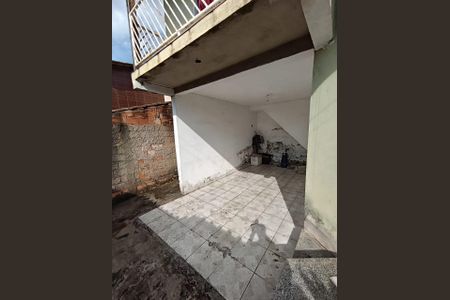 Casa à venda com 3 quartos, 360m² em Jardim Laguna, Contagem