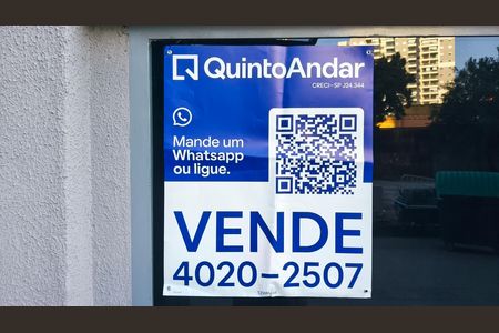 Studio à venda com 33m², 1 quarto e sem vagaFachada + Plaquinha 