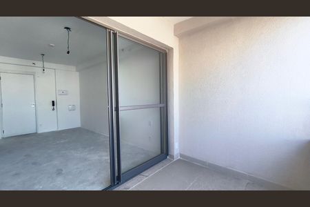 Studio à venda com 33m², 1 quarto e sem vagaVaranda