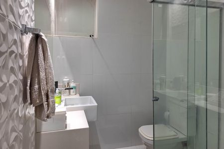 Apartamento à venda com 111m², 3 quartos e 1 vaga Apartamento à venda com 111m², 3 quartos e 1 vagaBanheiro Social