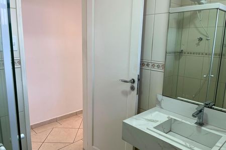 Apartamento para alugar com 150m², 3 quartos e 1 vaga Apartamento para alugar com 150m², 3 quartos e 1 vagaBanheiro