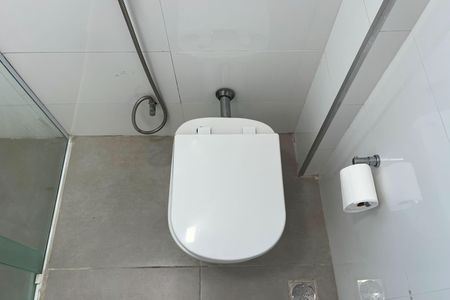 Apartamento para alugar com 150m², 3 quartos e 1 vaga Apartamento para alugar com 150m², 3 quartos e 1 vagaBanheiro da Suíte