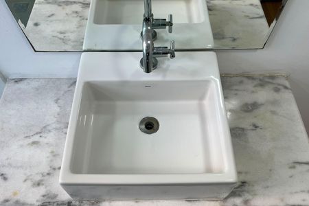 Apartamento para alugar com 150m², 3 quartos e 1 vaga Apartamento para alugar com 150m², 3 quartos e 1 vagaBanheiro da Suíte
