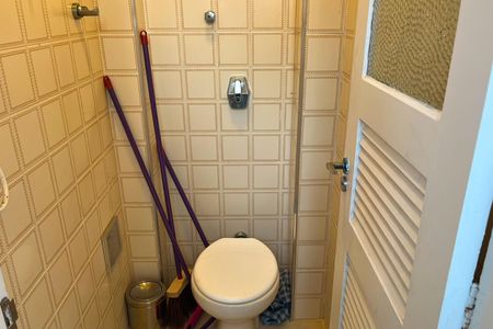 Apartamento para alugar com 150m², 3 quartos e 1 vaga Apartamento para alugar com 150m², 3 quartos e 1 vagaBanheiro de Serviço