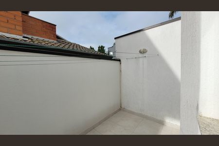Casa de condomínio para alugar com 270m², 3 quartos e 5 vagas Casa de condomínio para alugar com 270m², 3 quartos e 5 vagasÁrea de Serviço
