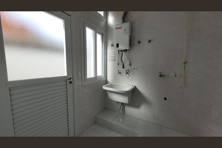 Casa de condomínio para alugar com 270m², 3 quartos e 5 vagas Casa de condomínio para alugar com 270m², 3 quartos e 5 vagasÁrea de Serviço