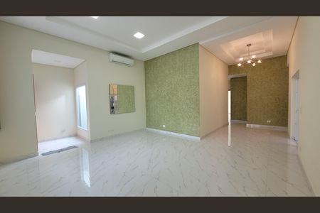 Casa de condomínio para alugar com 270m², 3 quartos e 5 vagas Casa de condomínio para alugar com 270m², 3 quartos e 5 vagasSala