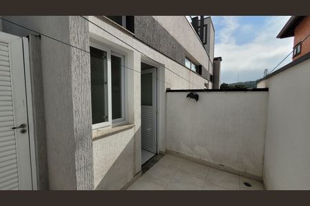 Casa de condomínio para alugar com 270m², 3 quartos e 5 vagas Casa de condomínio para alugar com 270m², 3 quartos e 5 vagasÁrea de Serviço