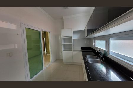 Casa de condomínio para alugar com 270m², 3 quartos e 5 vagas Casa de condomínio para alugar com 270m², 3 quartos e 5 vagasCozinha