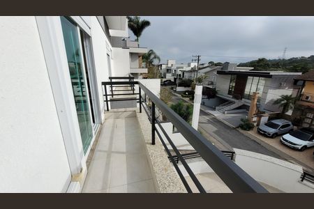 Casa de condomínio para alugar com 270m², 3 quartos e 5 vagas Casa de condomínio para alugar com 270m², 3 quartos e 5 vagasSuite 01
