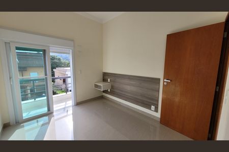 Casa de condomínio para alugar com 270m², 3 quartos e 5 vagas Casa de condomínio para alugar com 270m², 3 quartos e 5 vagasSuite 02