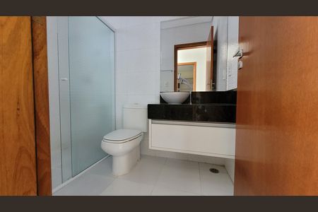 Casa de condomínio para alugar com 270m², 3 quartos e 5 vagas Casa de condomínio para alugar com 270m², 3 quartos e 5 vagasLavabo