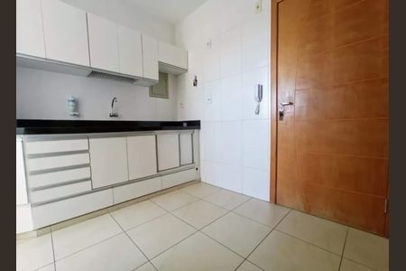 Cozinha de apartamento para alugar com 3 quartos, 75m² em Graça, Belo Horizonte