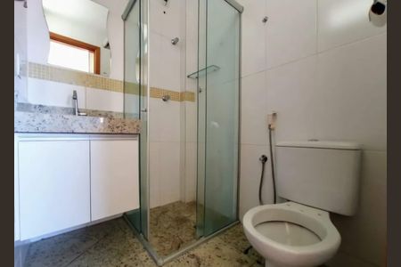 Banheiro de apartamento para alugar com 3 quartos, 75m² em Graça, Belo Horizonte