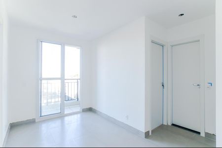 Sala de apartamento para alugar com 2 quartos, 37m² em Centro, Guarulhos