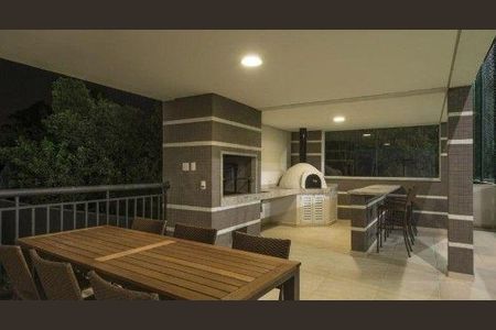 Apartamento à venda com 2 quartos, 104m² em Vila Suzana, São Paulo