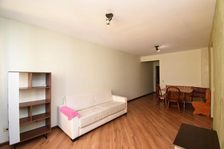 Sala de apartamento para alugar com 3 quartos, 161m² em Centro, Curitiba