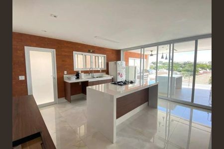 Casa para alugar com 4 quartos, 360m² em Swiss Park, Campinas