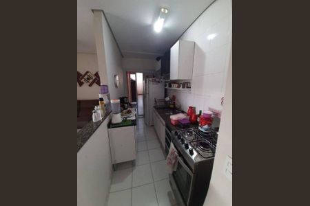 Apartamento à venda com 3 quartos, 75m² em Vila Carrão, São Paulo