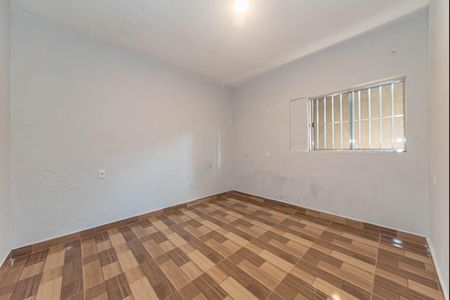 Quarto 2 de casa para alugar com 2 quartos, 38m² em Jardim Casablanca, São Paulo