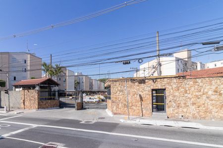 Fachada de apartamento para alugar com 2 quartos, 56m² em Vila Silvia, São Paulo