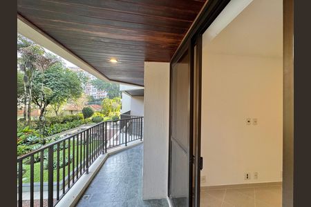 Apartamento para alugar com 116m², 3 quartos e 2 vagasVaranda