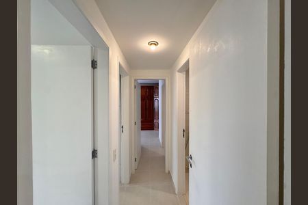 Apartamento para alugar com 116m², 3 quartos e 2 vagasCorredor