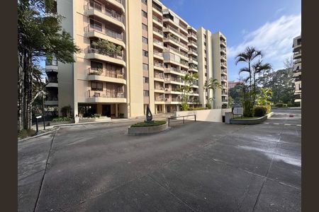 Apartamento para alugar com 116m², 3 quartos e 2 vagasFachada