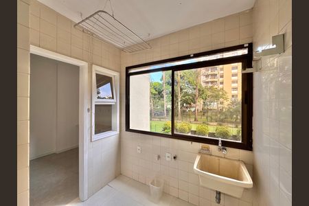 Apartamento para alugar com 116m², 3 quartos e 2 vagasCozinha e Área de Serviço