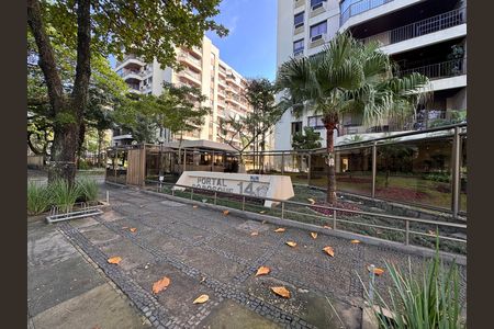 Apartamento para alugar com 116m², 3 quartos e 2 vagasFachada