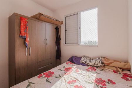 Quarto 2 de apartamento para alugar com 2 quartos, 48m² em Parque Sao Vicente, Mauá