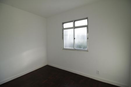 Quarto 2 de apartamento para alugar com 2 quartos, 55m² em Pechincha, Rio de Janeiro