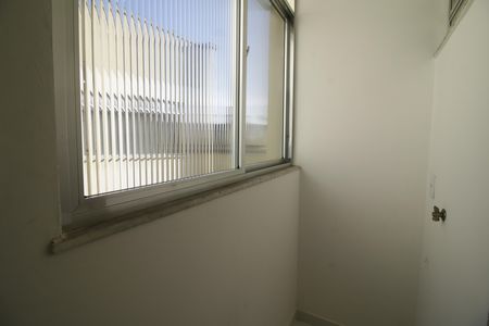 Área de Serviço de apartamento para alugar com 2 quartos, 55m² em Pechincha, Rio de Janeiro