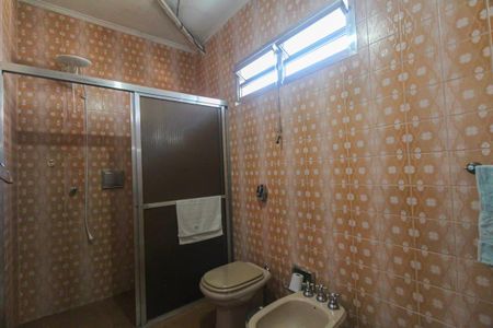 Casa para alugar com 150m², 3 quartos e 4 vagas Casa para alugar com 150m², 3 quartos e 4 vagasBanheiro da Suíte