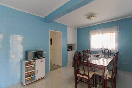 Casa para alugar com 150m², 3 quartos e 4 vagas Casa para alugar com 150m², 3 quartos e 4 vagasCozinha