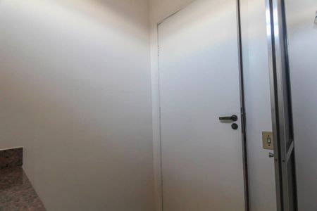 Casa para alugar com 150m², 3 quartos e 4 vagas Casa para alugar com 150m², 3 quartos e 4 vagasBanheiro
