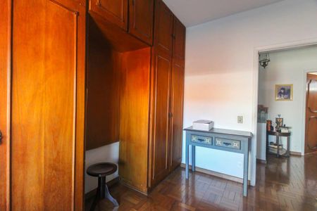 Casa para alugar com 150m², 3 quartos e 4 vagas Casa para alugar com 150m², 3 quartos e 4 vagasQuarto 2