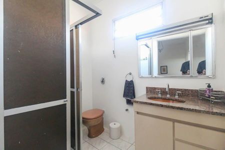 Casa para alugar com 150m², 3 quartos e 4 vagas Casa para alugar com 150m², 3 quartos e 4 vagasBanheiro