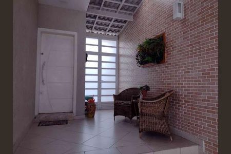 Casa à venda com 3 quartos, 180m² em Jardim Oriental, São Paulo