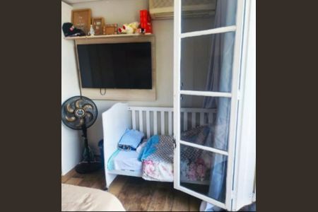 Foto 03 de casa à venda com 4 quartos, 118m² em Vila Ré, São Paulo