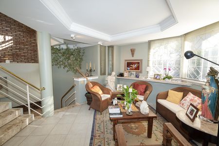 Sala de casa à venda com 3 quartos, 350m² em Chácara das Pedras, Porto Alegre