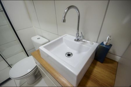 Apartamento para alugar com 40m², 2 quartos e sem vaga Apartamento para alugar com 40m², 2 quartos e sem vagaBanheiro