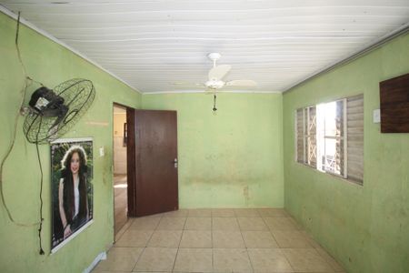 Casa à venda com 100m², 3 quartos e 2 vagasQuarto 1